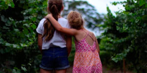 permisos retribuidos por cuidado de hijos menores o familiares