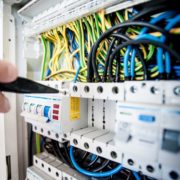 Teletrabajo: el tiempo de los cortes de luz o internet deben computar como trabajado